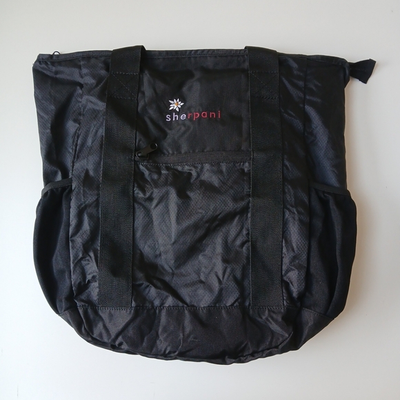 Sherpani Via Tote-Backpack - Picture 5 of 5